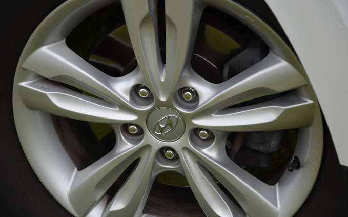 Hyundai ix35 cena 42500 przebieg: 174000, rok produkcji 2013 z Baranów Sandomierski małe 407